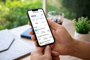 XTB lansează campania Back to Investing şi organizează webinar despre patru piloni ai investiţiilor